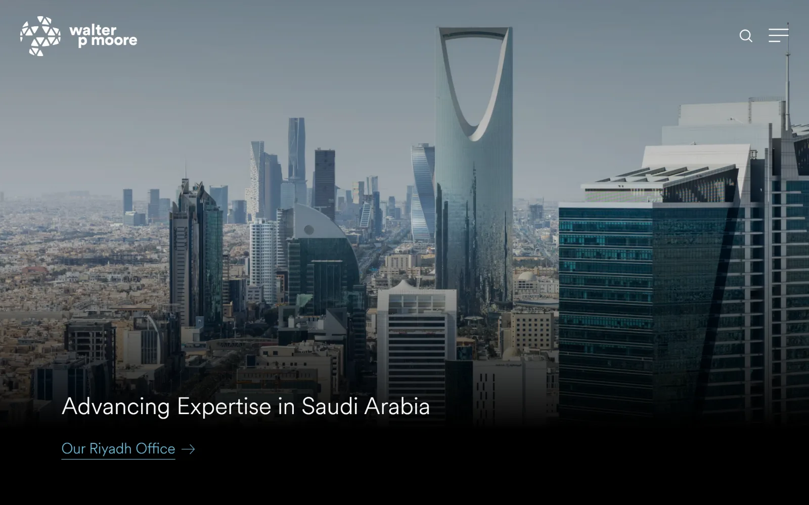 walterpmoore.com, engineering website design: a hazy photograph of the Riyadh skyline fades into solid black at the bottom